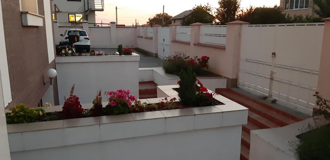 Vila Family Cricova Kültér fotó